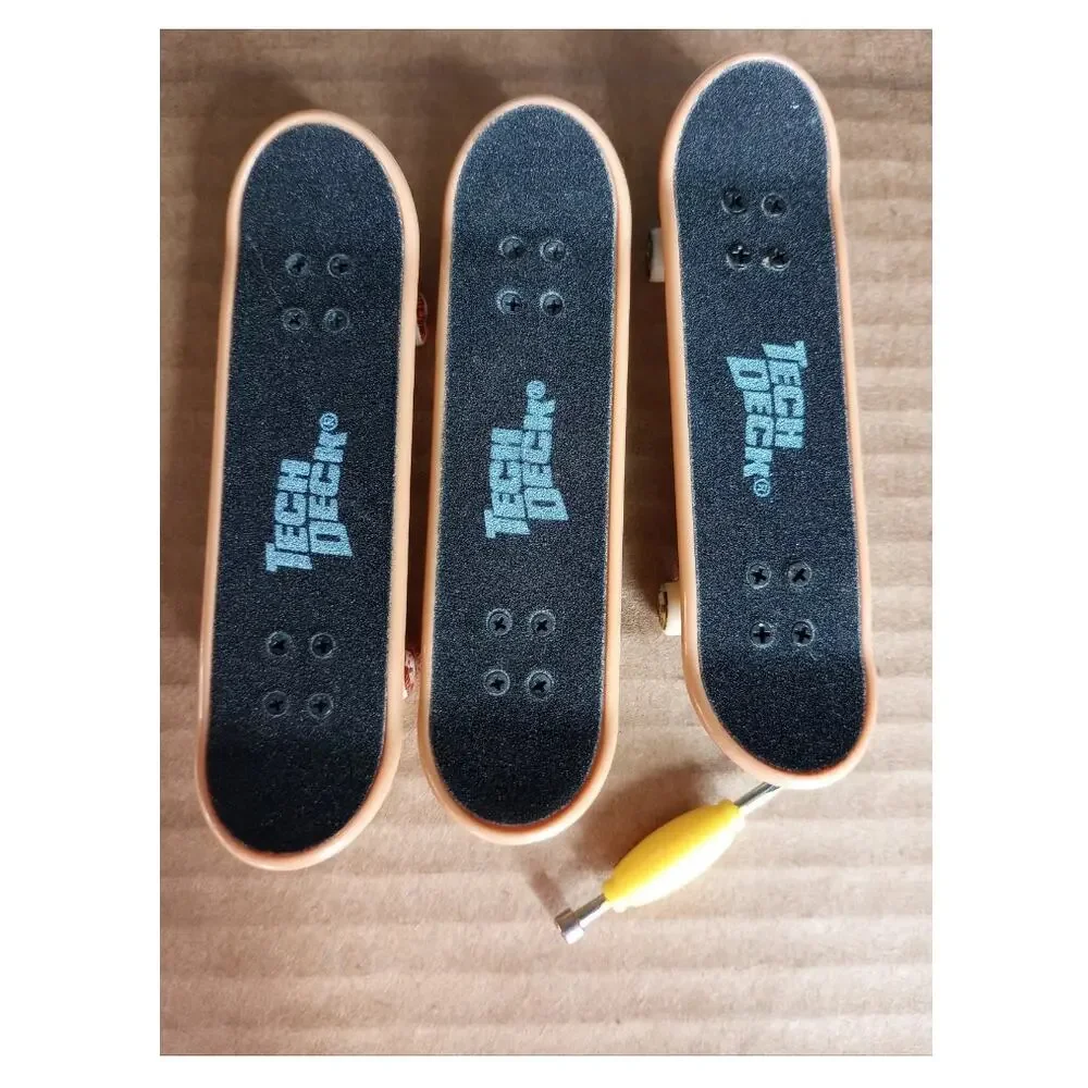 Tech Deck Habitat Finger Boards Ed Selego, Tim O'Connor, Silas Baxter Neal - Picture 2 of 3